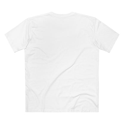 Soccer Player Graphic Tee – Dynamic Vintage Soccer Art T-Shirt