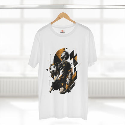 Soccer Player Graphic Tee – Dynamic Vintage Soccer Art T-Shirt