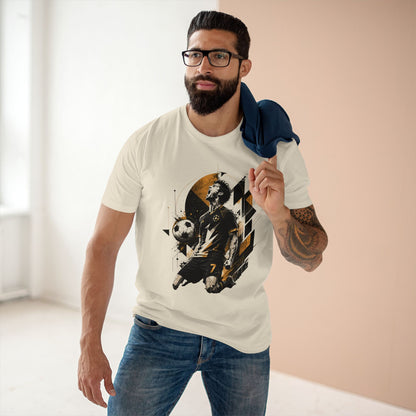Soccer Player Graphic Tee – Dynamic Vintage Soccer Art T-Shirt